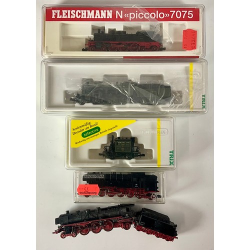 305 - N GAUGE LOCOMOTIVES, FLEISCHMANN 7075 GERMAN 4-6-4 TANK, 78011, TRIX 12120 K BAY STS, 2-8-0 5520, 12... 