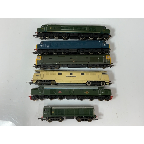 432 - DIESEL SELECTION, 6 U/B LOCOMOTIVES, LIMA CLASS 20 REPAINT, HORNBY CLASS 52, JOUEFF CLASS 40 REPAINT... 