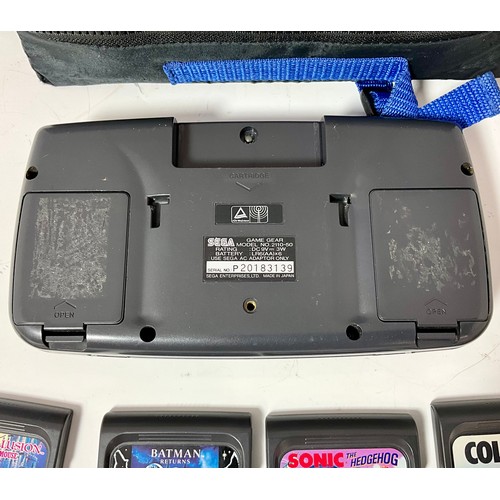 49 - RETRO GAMING - SEGA GAME GEAR CONSOLE SERIAL NUMBER P20183139 IN LOGIC 3 PADDED CARRY CASE T/W CASTL... 