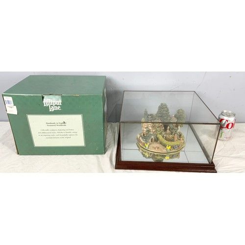 92 - LILLIPUT LANE SCULPTURE ’TRANQUILLITY’ WITH DISPLAY CABINET