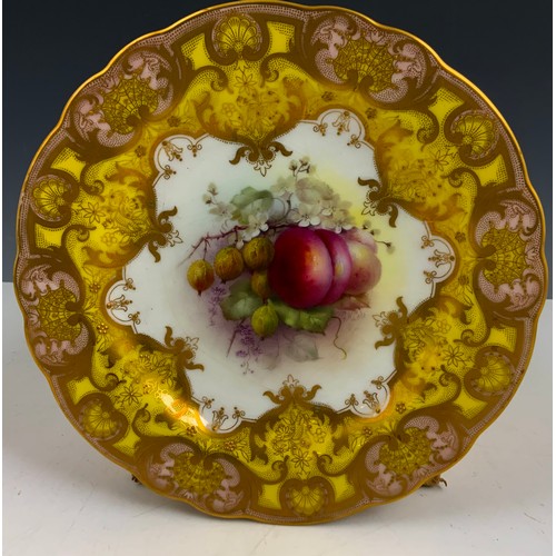 144 - 3 ROYAL WORCESTER CABINET PLATES ALL DECORATED WITH HAND PAINTED FRUITS & SIGNED INC  PRICE & SHUCK ... 