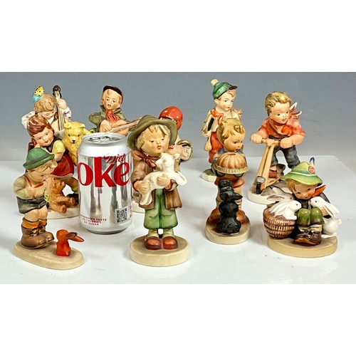 129 - QUANTITY OF MISC. HUMMEL AND FRIEDEL BAVARIAN TYPE FIGURES