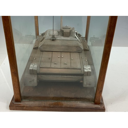 76 - SCRATCH BUILT TANK IN GLASS DISPLAY CASE. CASE MEASURES APPROX 40CM X 35CM X 25CM.