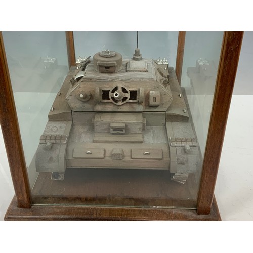 76 - SCRATCH BUILT TANK IN GLASS DISPLAY CASE. CASE MEASURES APPROX 40CM X 35CM X 25CM.