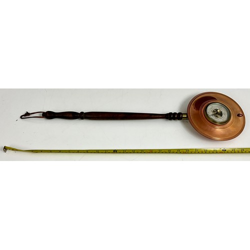 242 - NOVELTY ANEROID BAROMETER IN THE FORM OF A WARMING PAN