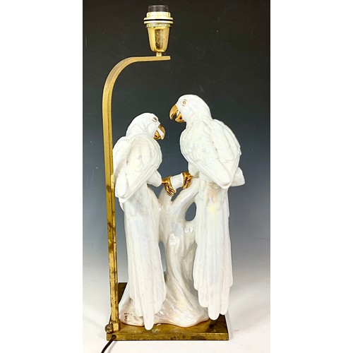 259 - ITALIAN PEARLESCENT WHITE AND GILDED CERAMIC TABLE LAMP DEPICTING A PAIR OF PARROTS ON A BRANCH. APP... 