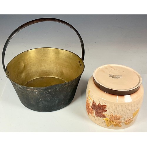 290 - BRASS JAM PAN AND A SYLVAC JARDINIERE