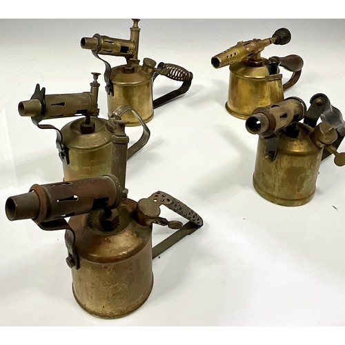 338 - 5 MISC. SMALL ANTIQUE BRASS PARAFFIN BLOW TORCHES