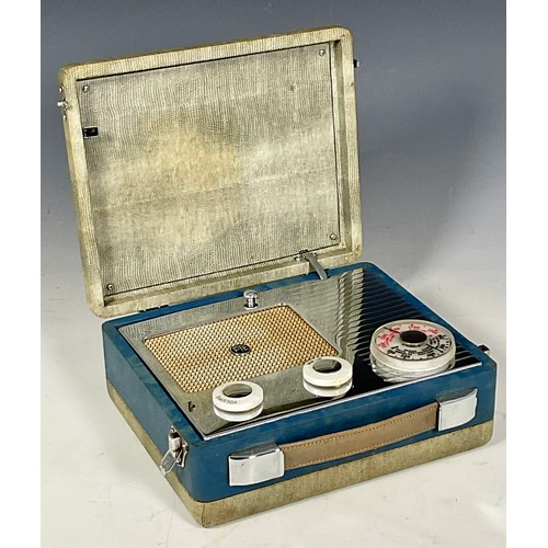 409 - PORTABLE PYE VINTAGE RADIO IN TRAVEL CASE