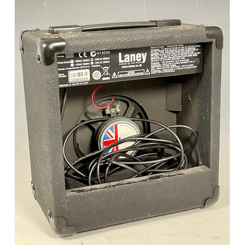 417 - LANEY LX12 PRACTICE AMPLIFIER