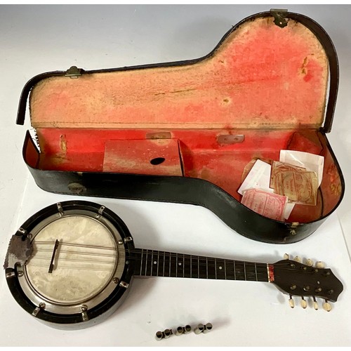 419 - ANTIQUE DULCET BANJO UKULELE BANJOLELE IN FITTED CASE WITH TUNING PIPES AND SOME SPARE STRINGS