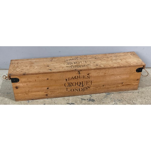 441 - JAQUES CROQUET SET IN FITTED BOX