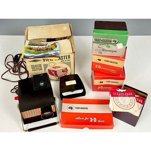 434 - BOXED VINTAGE 3D VIEW-MASTERS, A PROJECTOR T/W A QUANTITY OF SLIDE REELS AND STORAGE ALBUM