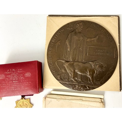 163 - 2397 PTE. (THEN CAPT.) S. BANNISTER WORCS. YEO. TRIO, SAMUEL BANNISTER BRONZE DEATH PLAQUE AND ASSOC... 