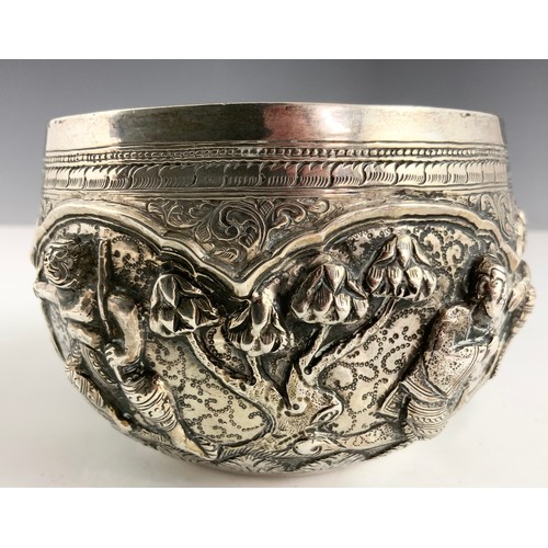 350 - HEAVILY EMBOSSED INDIAN SILVER BOWL, APPROX. 290g