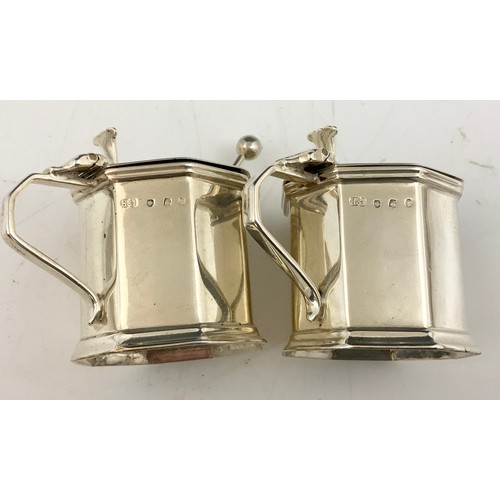 235 - HALLMARKED HAMILTON & INCHES EDINBURGH SILVER MUSTARD WITH LINERS AND SPOONS 140g