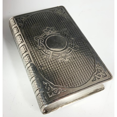 371 - A RUSSIAN NOVELTY SILVER SNUFF BOX IN THE FORM OF A BOOK, APPROX. 131g