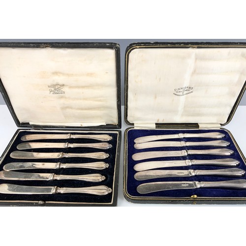 336 - QUANTITY OF SILVER PLATED CUTLERY WITH 2 CASED SETS OF BUTTER KNIVES WITH HALLMARKED SILVER HANDLES