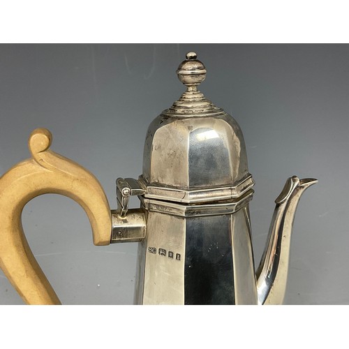 373 - GARRARD & CO.OCTAGONAL COFFEE POT, LONDON 1926, APPROX. 456g gross