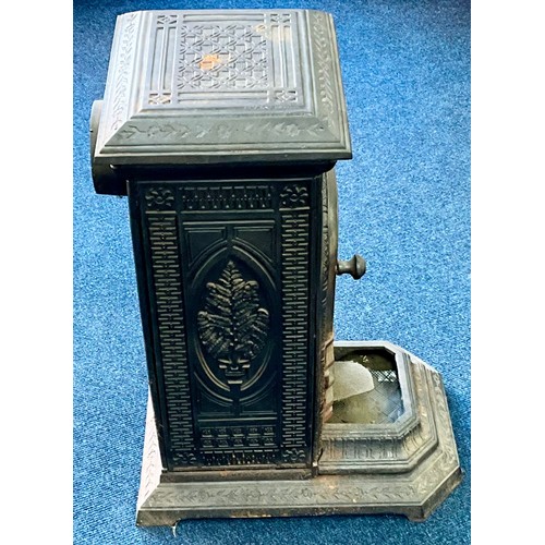 494 - HEAVY CAST IRON FIRE STOVE WOOD BURNER. SOME CRACKING TO BASE. 73cm HIGH