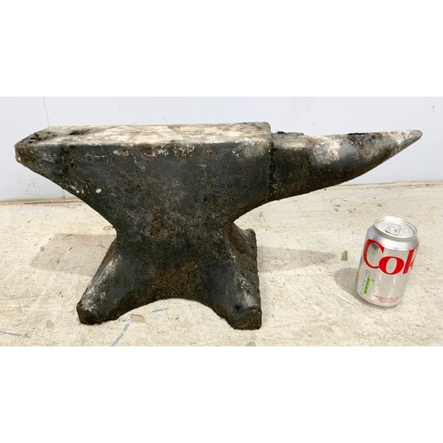 504 - STONE / BRICK GARDEN ANVIL FOR DISPLAY 49cm LONG