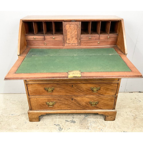 634 - GEORGIAN MAHOGANY FALL FRONT BUREAU WITH FITTED INTERIOR WIDTH 92cm