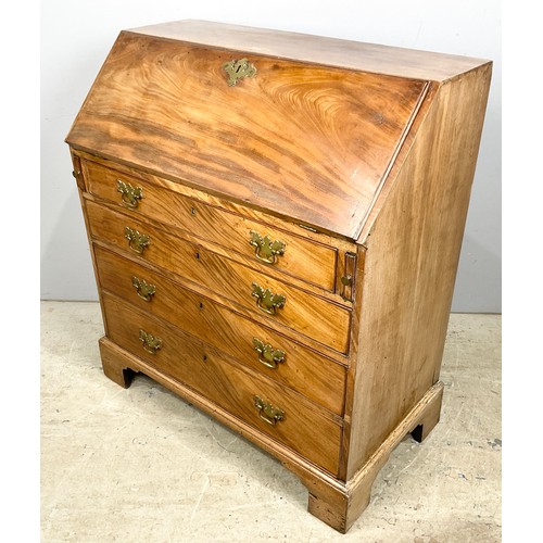 634 - GEORGIAN MAHOGANY FALL FRONT BUREAU WITH FITTED INTERIOR WIDTH 92cm