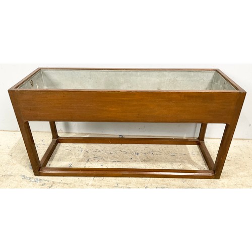 646 - FLOWER TROUGH ON STAND WITH ZINC LINER 89cm LONG