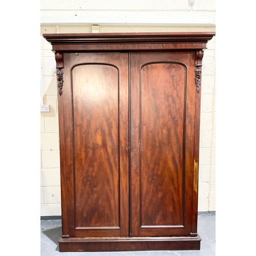 523 - VICTORIAN MAHOGANY WARDROBE WIDTH 152cm , 209cm TALL