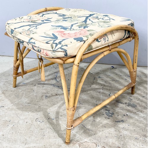 539 - GEEBRO HAILSHAM CANE DAY BED/CHAISE WITH MATCHING FOOTSTOOL