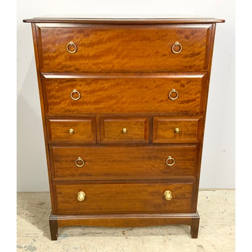 526 - STAG MINSTREL CHEST OF DRAWERS  WIDTH 82cm TOGETHER WITH TWO STAG MINSTREL BEDSIDE CUPBOARDS WIDTH 5... 