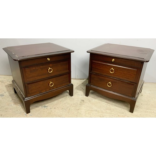 526 - STAG MINSTREL CHEST OF DRAWERS  WIDTH 82cm TOGETHER WITH TWO STAG MINSTREL BEDSIDE CUPBOARDS WIDTH 5... 