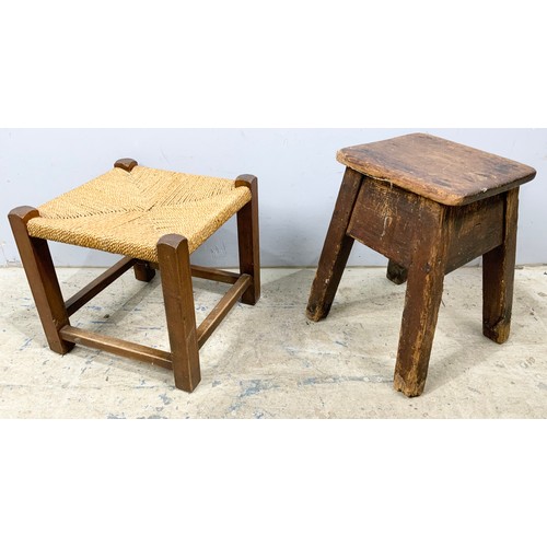 527 - TWO STOOLS