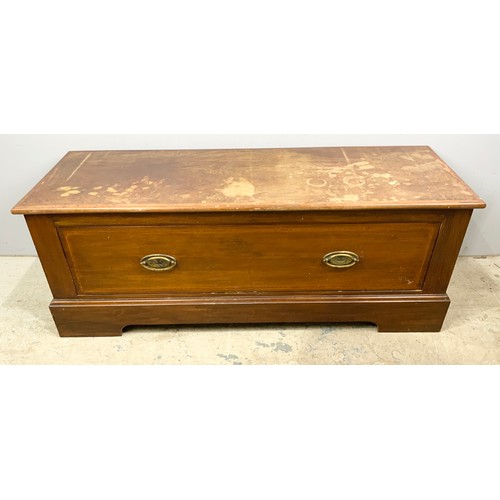 568 - MAHOGANY DRAWER WIDTH 127cm