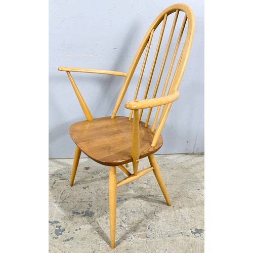 548 - SET OF ERCOL BLONDE QUAKER MODEL CHAIRS COMPRISING FIVE PLUS A CARVER