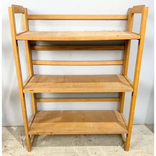 513 - PAIR OF FOLDING / STACKING SHELVES IDEAL FOR CARBOOTS & FAIRS WIDTH 71cm