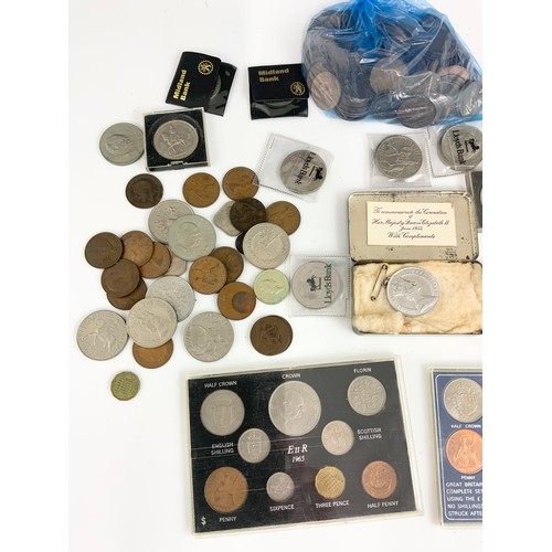 392 - QUANTITY OF MISC. COMMEMORATIVE AND OTHER COINS