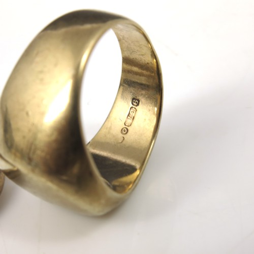 573 - 2, 9CT GOLD RINGS, APPROX. 10.1 g