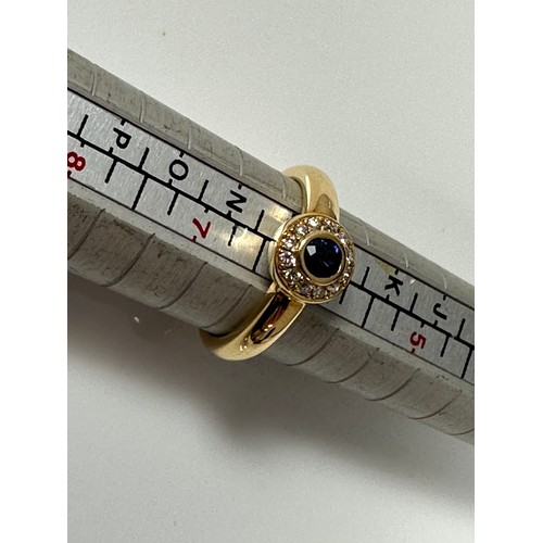 603 - 18CT GOLD SAPPHIRE AND DIAMOND RING, APPROX. 4.5g