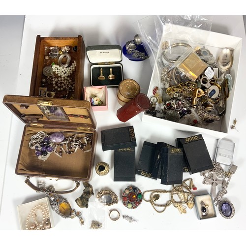 485 - MIXED COSTUME JEWELLERY ECT INC MOURNING BROOCH YELLOW METAL , NEW ZIPPO LIGHTERS , 9ct GOLD  NECKLA... 