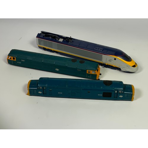 374 - HORNBY EUROSTAR DUMMY DRIVING TRAILER, PLUS BODY OF A HORNBY CLASS 47, 47421 & TRAING CLASS 37