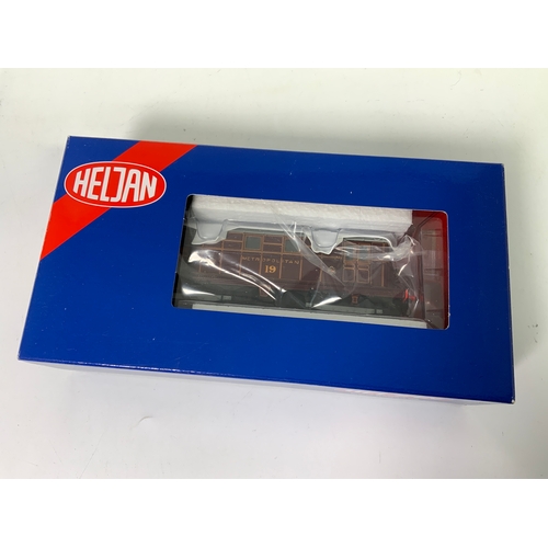 487 - HELJAN, BOXED 9005 LONDON TRANSPORT METROPOLITAN BO-BO NO 19 APPEARS UNUSED, 21 DCC READY