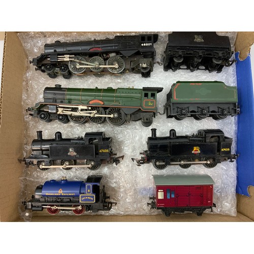 428 - TRIANG MODEL RAIL COLLECTION, EARLY PRINCESS 46201, GREEN PRINCESS, 2 EARLY 3F JINTY TANKS, HIGHLAND... 