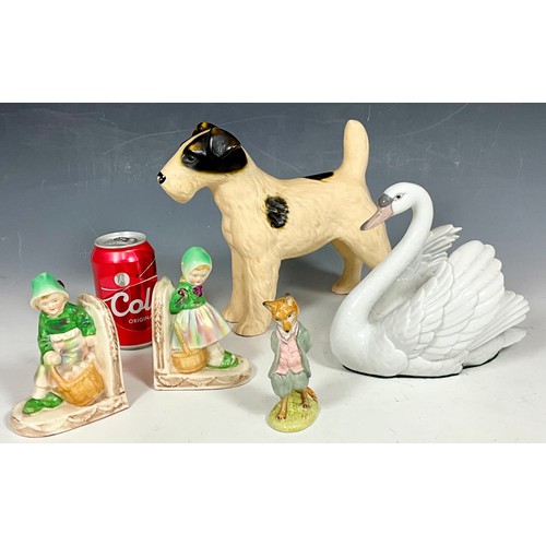 125 - MISC. CHINA AND PORCELAIN INCLUDING A BEATRIX POTTER FIGURE, PAIR OF FIGURAL BOOKENDS, DOG AND SWAN ... 
