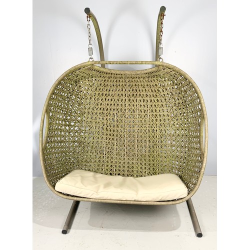 526 - BRAMBLECREST GARDEN COCOON CHAIR 195cm TALL