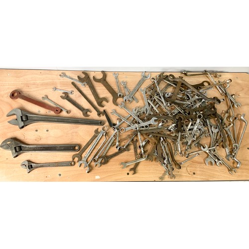 455 - TRAY OF SPANNERS INC LARGE ADJUSTABLE  SPANNERS