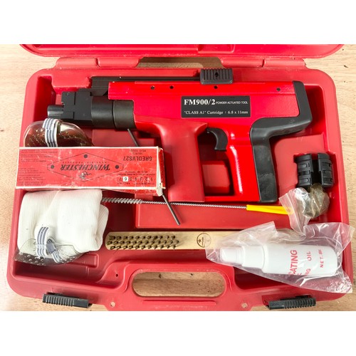 484 - CASED  FM900/2 POWER ACTUATED TOOL / NAIL GUN