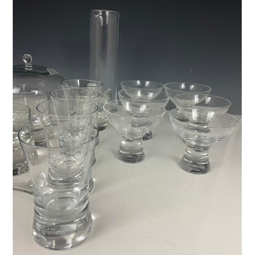 232 - QUANTITY OF MODERN GOOD QUALITY GLASSWARE INC TUMBLERS ETC