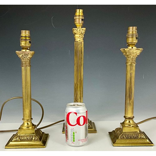 265 - LARGE CORINTHIAN COLUMN TABLE LAMP AND PAIR OF SIMILAR DITTO