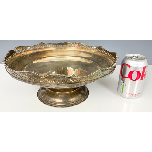 295 - LARGE SILVER PLATED PUNCH BOWL, 32cm DIAMETER, WITH LION MASK RING HANDLES , ASSOCIATED LADLE & A LA... 